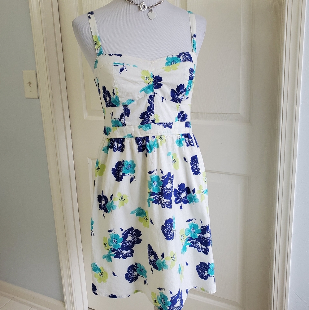 Sun dress